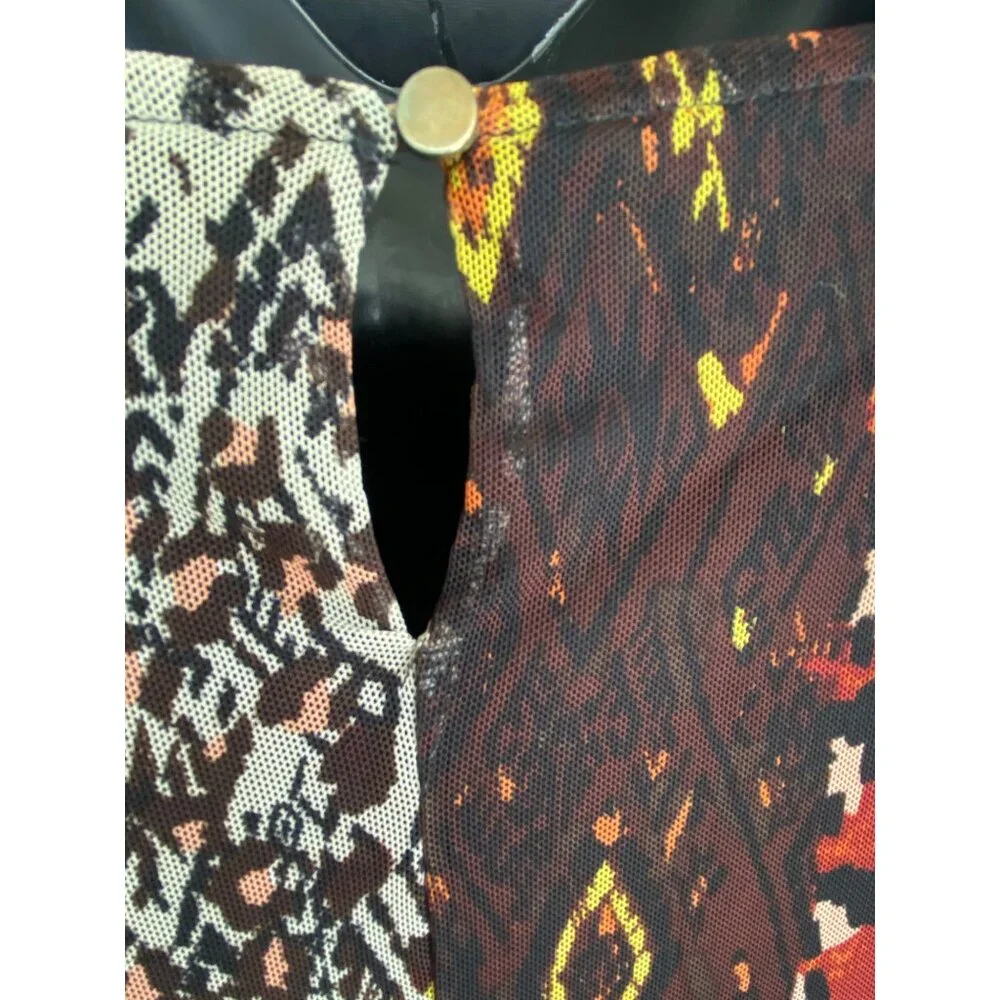 Womens Cocomo Bell Sleeve Paisley print blouse - Picture 5 of 9